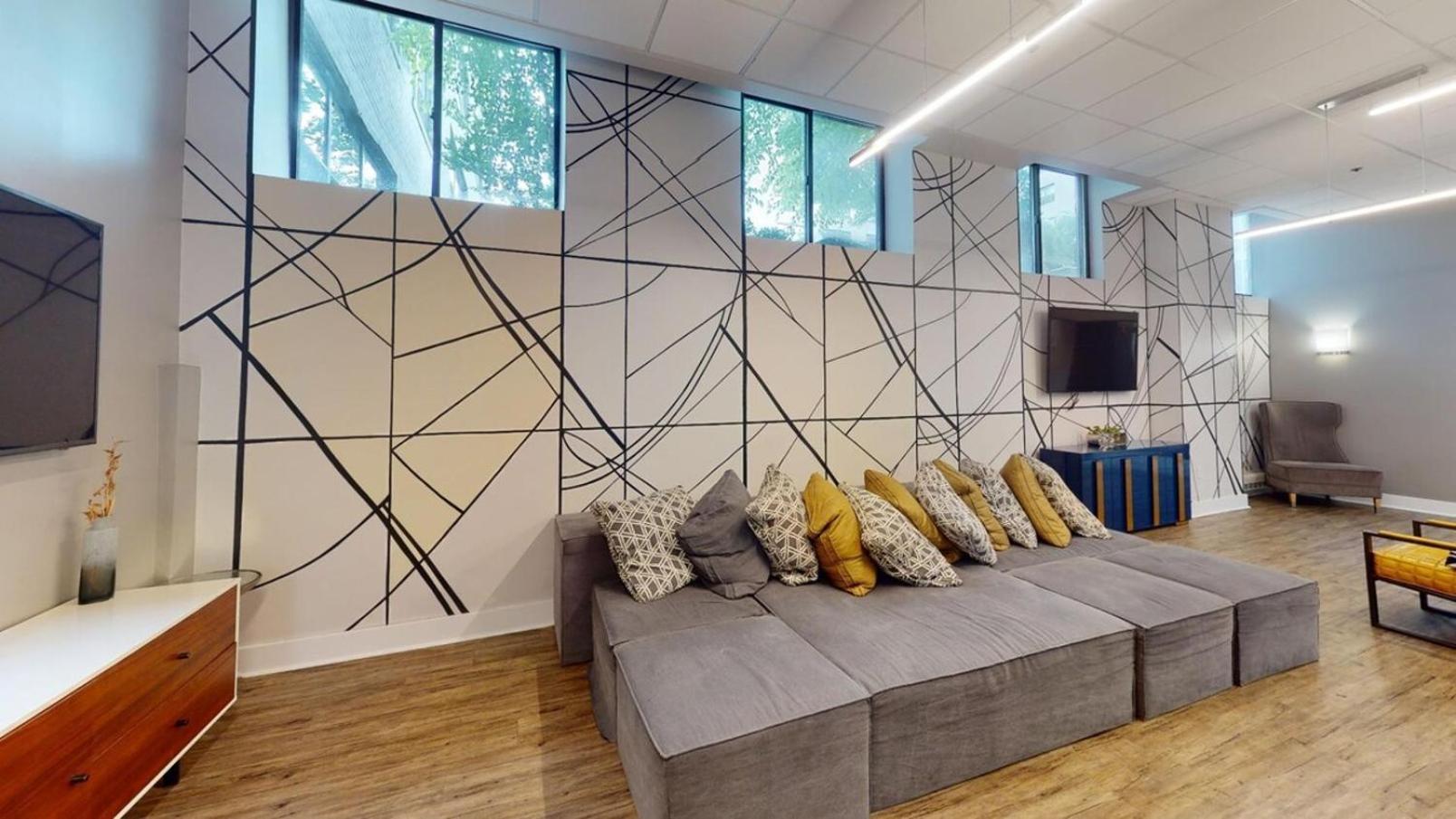 Apartment Avenue B234 2bedroom With Pool, Gym, Parking