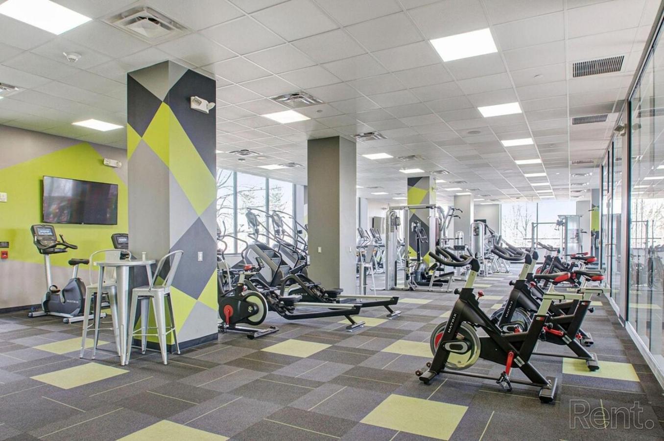 Avenue B234 2bedroom With Pool, Gym, Parking Apartment *